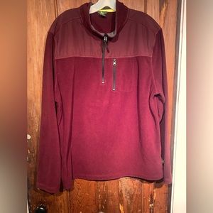 G.H. Bass & Co. fleece pullover size XL!